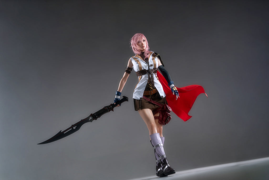 Lightning’s outfit