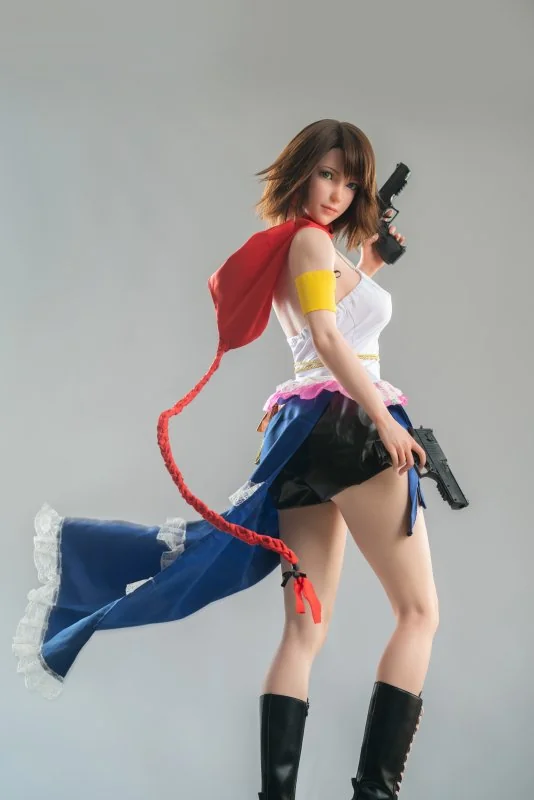 Yuna's gunner outfit and shoes
